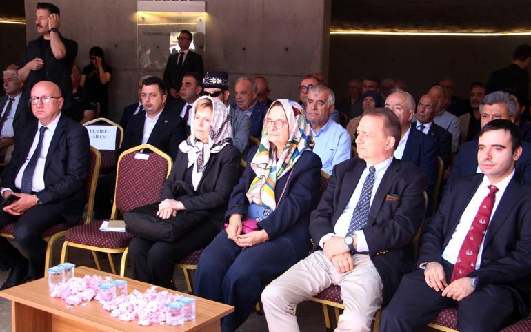 Süleyman Demirel, ölümünün 10uncu yılında anıldı