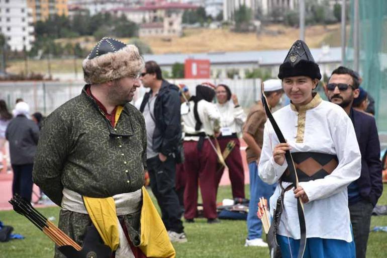 Geleneksel Türk Okçuluğu Türkiye Şampiyonası, Sivasta başladı