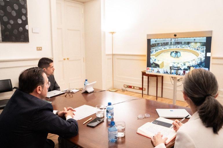 İspanya Dışişleri Bakanı Albares’ten İsrail’e silah ambargosu talebi