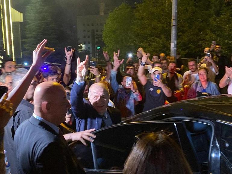 Ümit Özdağ tahliyesinin ardından Ankara’da parti genel merkezinde açıklama yaptı