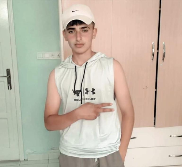 Otomobilin iki motosiklete çarptığı kaza kamerada; 1 ölü, 3 yaralı