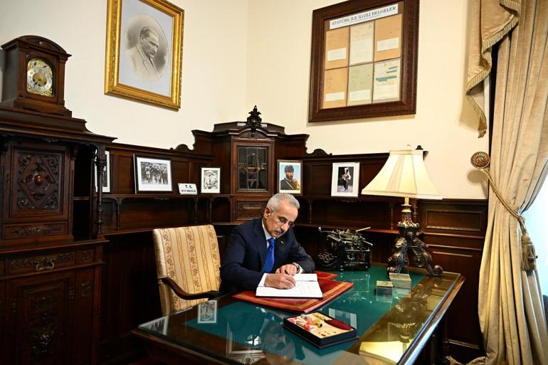 Bakan Uraloğlu, Türkiyenin Sofya Büyükelçiliğini ziyaret etti