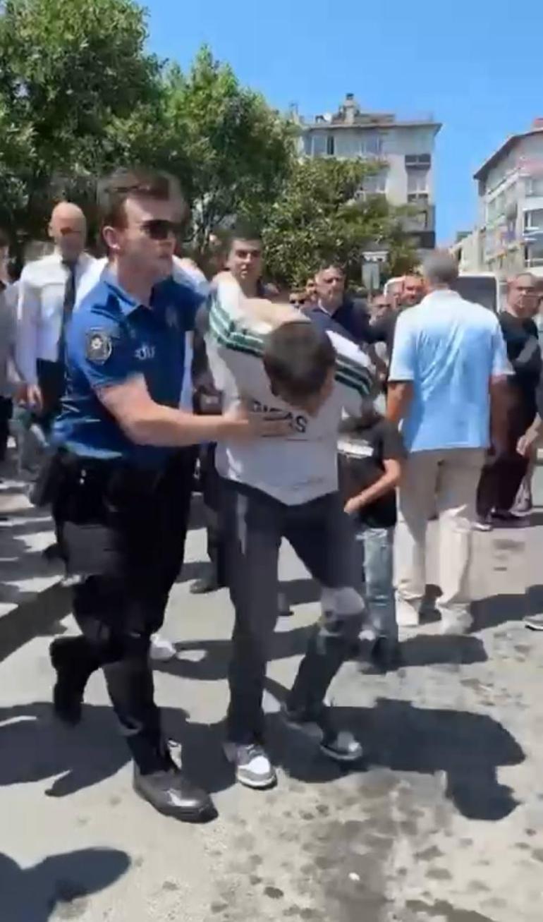 Bakırköy’de hastane bahçesinde silahlı saldırıya uğrayan kişi ağır yaralandı