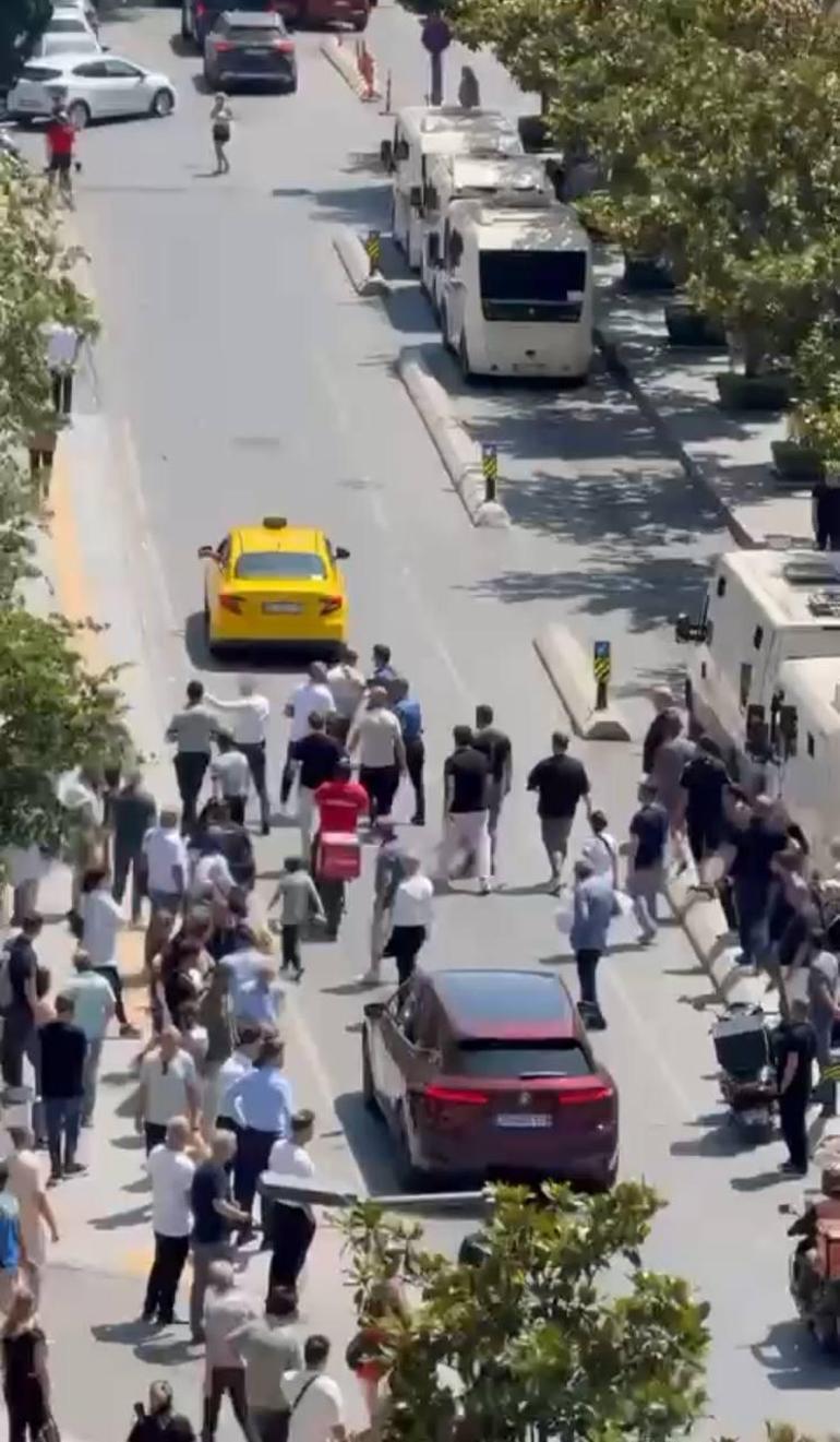 Bakırköy’de hastane bahçesinde silahlı saldırıya uğrayan kişi ağır yaralandı
