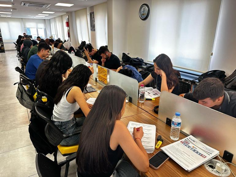 YKS adaylarına kaygı uyarısı: Gözlerinizi kapatın ya da sabit bir noktaya bakın