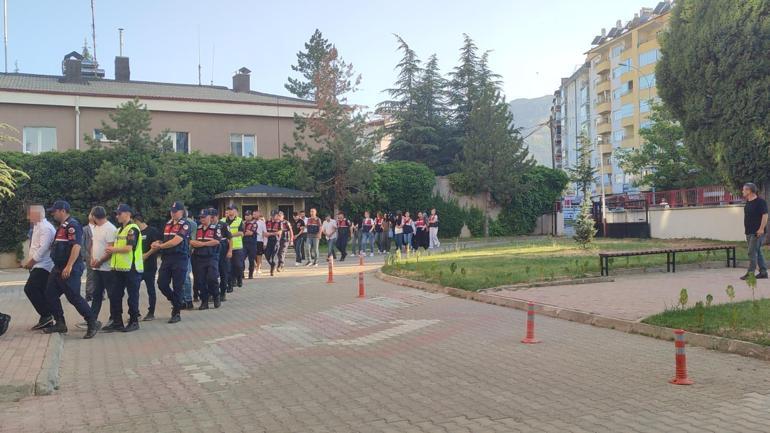 Konya merkezli 10 ilde telefon dolandırıcılğı operasyonunda 8 tutuklama