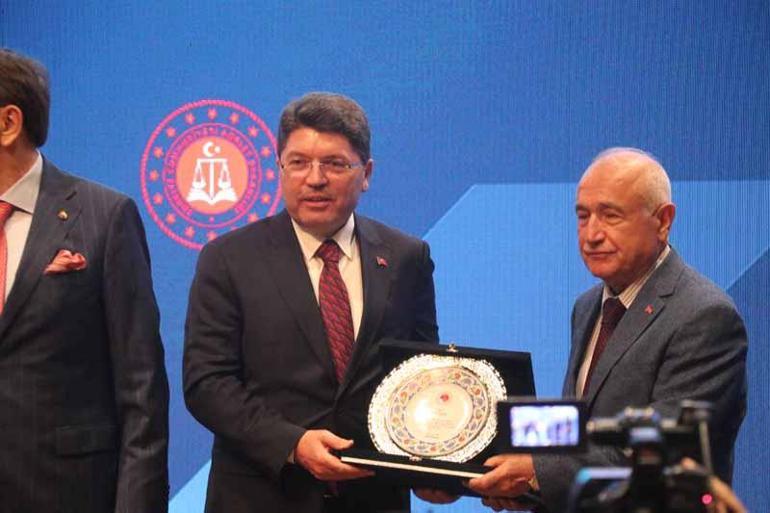 Bakan Tunç: İnsan kaynağımızın güçlü olması lazım