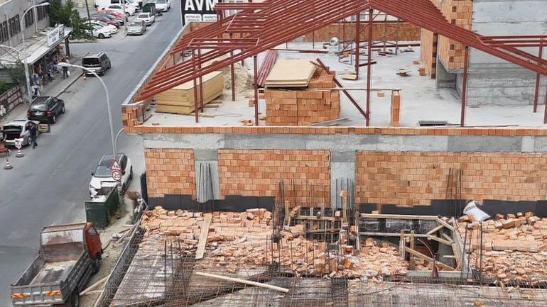 Başakşehirde inşaat halindeki binanın duvarı çöktü