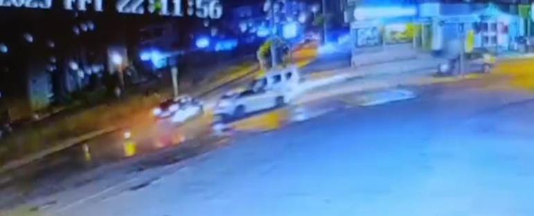Edirnede 4 aracın karıştığı kaza kamerada
