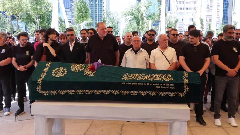 Nihal Candan son yolculuğuna uğurlandı