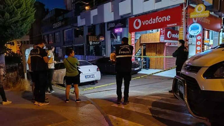 Bursa’da park halindeki otomobil kurşunlandı