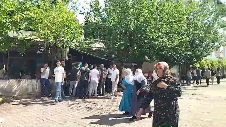 Batmanda bilirkişi ekibinin otomobili, şarampole yuvarlandı: 5 ölü