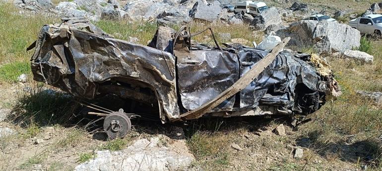 Batmanda bilirkişi ekibinin otomobili, şarampole yuvarlandı: 5 ölü