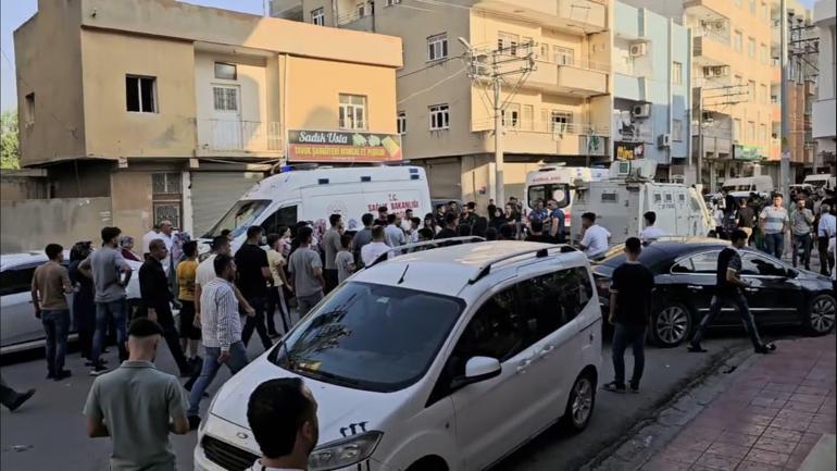 Nusaybinde silah ve sopalı kavga kamerada; 3 yaralı