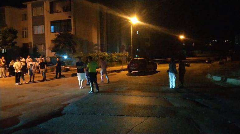 Kocaelide otomobilin çarptığı motosikletteki baba öldü, oğlu ağır yaralandı