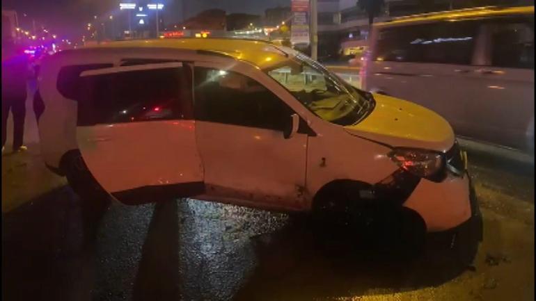 Pendik’te 6 aracın karıştığı zincirleme trafik kazasında 1i çocuk 5 kişi yaralandı
