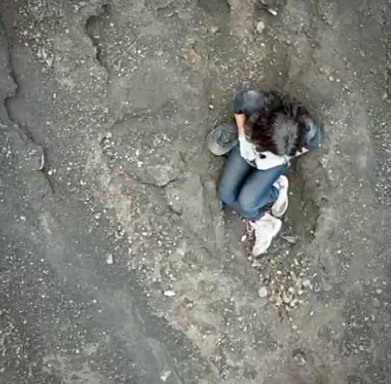 Endonezyadaki yanardağdan düşen ve 4 gün mahsur kalan turist ölü bulundu