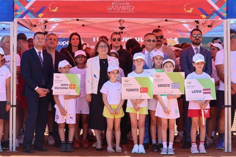 Uluslararası Tenis 14 Yaş Avrupa Yaz Kupası Gaziantepte başladı