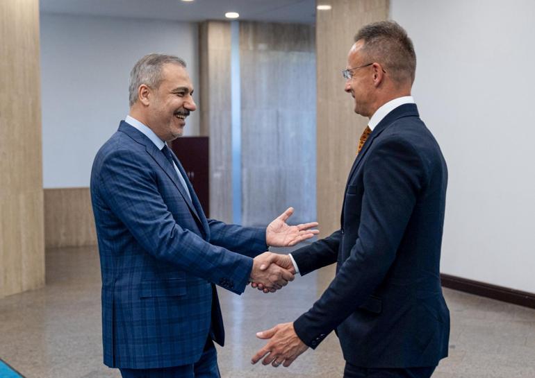 Bakan Fidan, Macar mevkidaşı Szijjarto ile görüştü