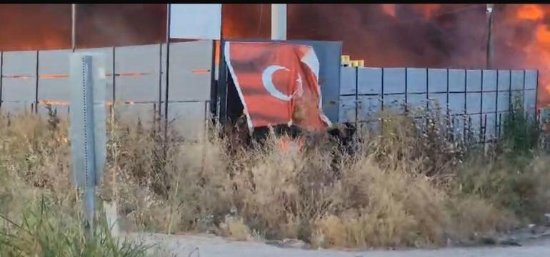 Bursada plastik fabrikasında çıkan yangın söndürüldü