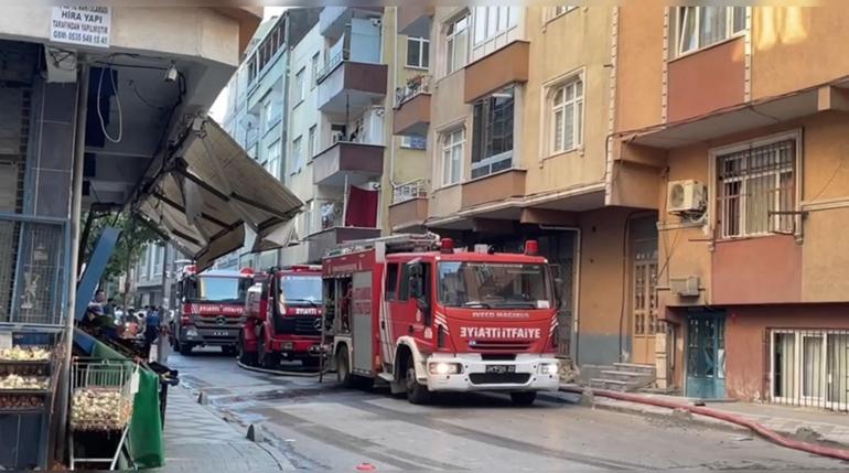 Bağcılar’da izolasyon malzemeleri yandı, 3 katlı binada hasar oluştu