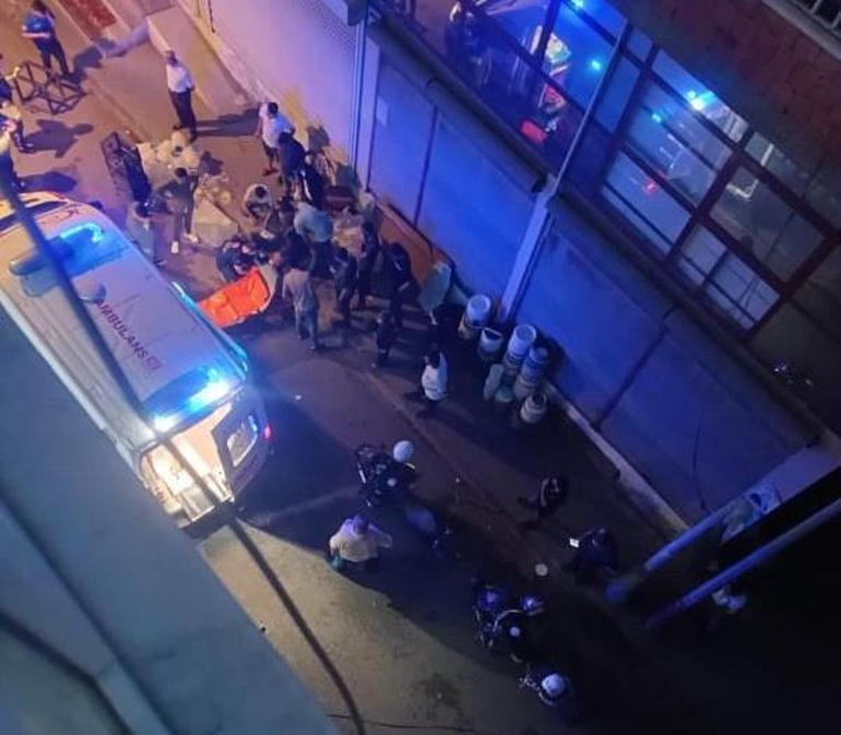 Yolda yürürken silahlı saldırıda yaralandı