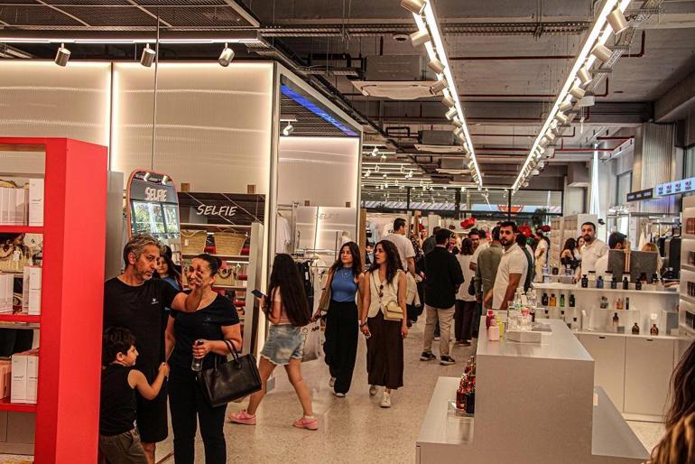 DeFacto’dan deneyim odaklı yeni nesil mağazalara 1 milyar TL yatırım