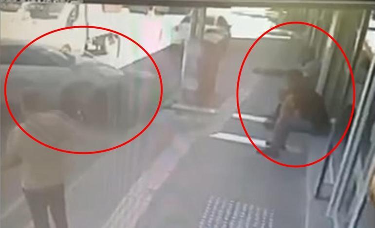 Kaldırıma çıkan cip, bankanın güvenlik görevlisine çaptı; kaza kamerada