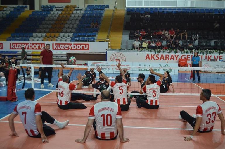 Oturarak Voleybol 1inci Lig Şampiyonu Kahramanmaraş oldu