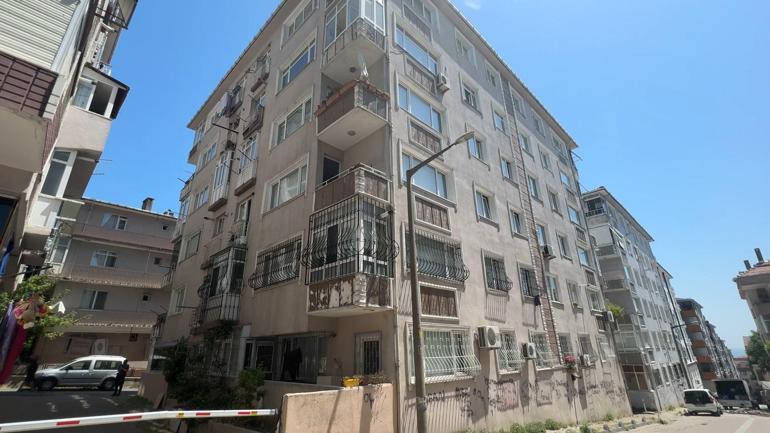 Avcılarda 3 aydır ulaşılamayan kiracının kaçtığı 112 ihbarı ile ortaya çıktı