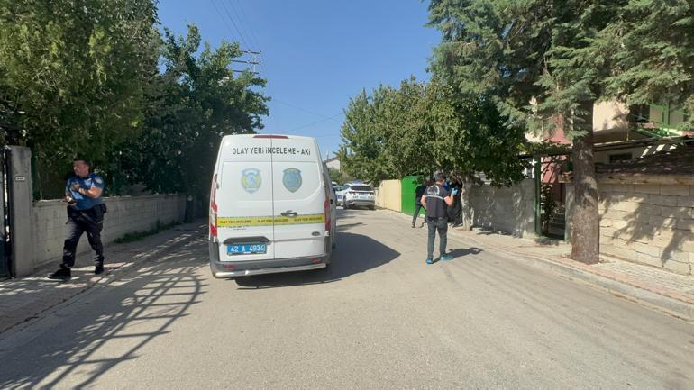 Annesi ve ablasını bıçaklayıp, intihara kalkıştı