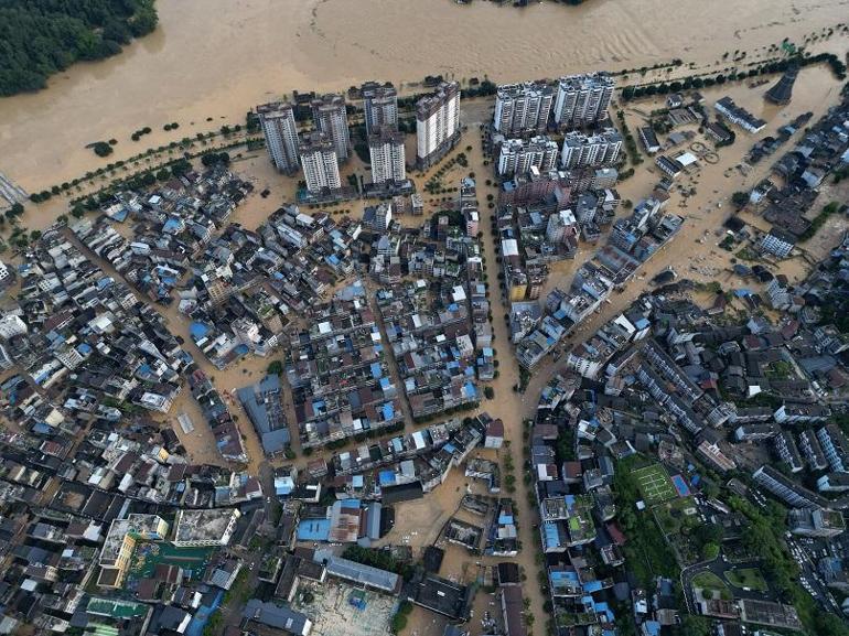 Çinin Guizhou eyaletinde sel nedeniyle yeniden acil durum ilan edildi