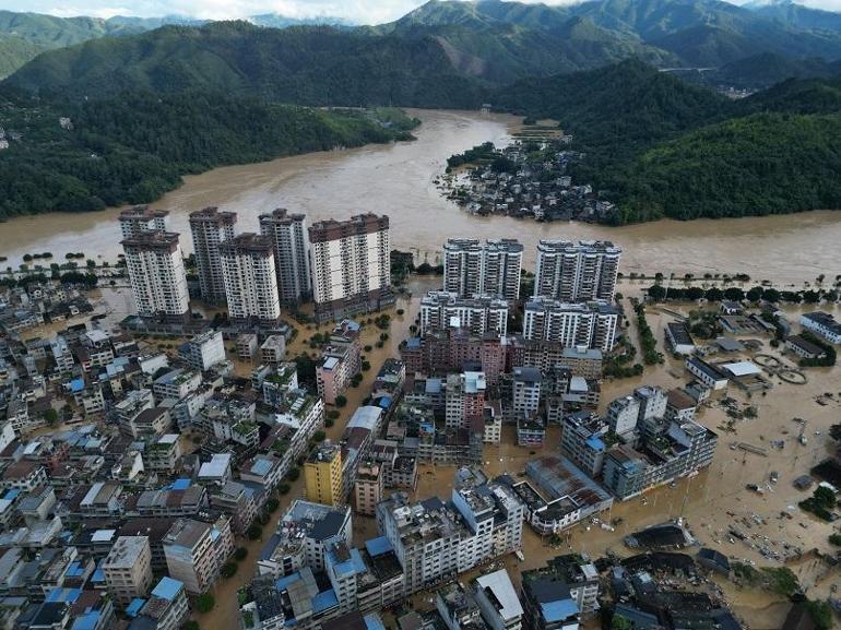 Çinin Guizhou eyaletinde sel nedeniyle yeniden acil durum ilan edildi