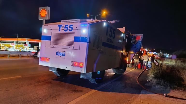 Havai fişek ormanı yaktı; düğündekiler tahliye edildi