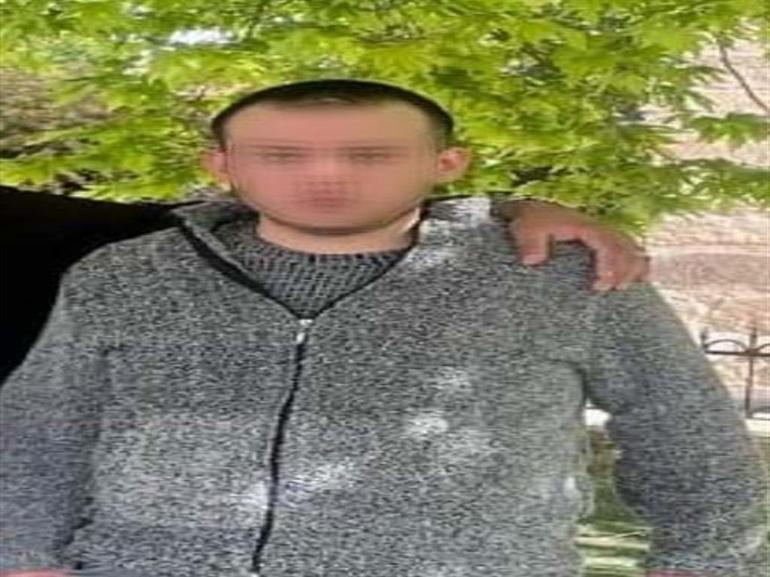 Bıçakla yaralayıp darbeden arkadaşından şikayetçi olmadı; sanığa 13 ay hapis