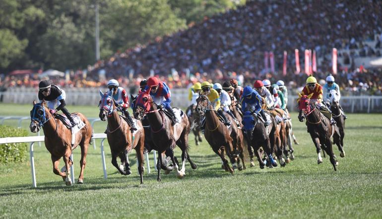 99. Gazi Koşusunu Ahmet Çelik’in jokeyliğini yaptığı “Cutha” kazandı