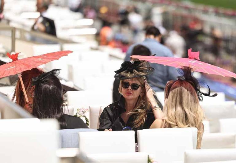 Ünlüler, 99. Gazi Koşusu’nu Hipodrom.com locasından izledi