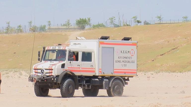 Sarıyerde denizde kaybolan 2 kişiyi arama çalışmaları devam ediyor