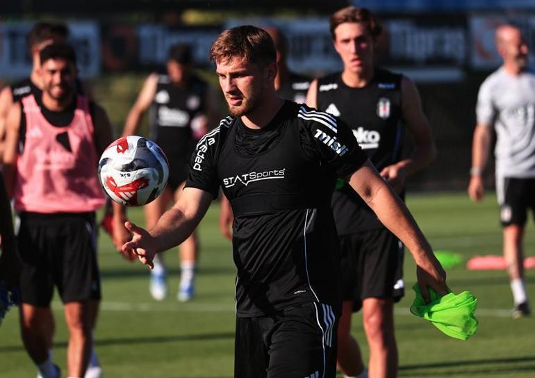 Beşiktaş’ta yeni sezon hazırlıkları sürüyor