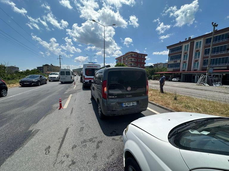 Samsun’da 3 araçlı zincirleme kaza; 2 yaralı