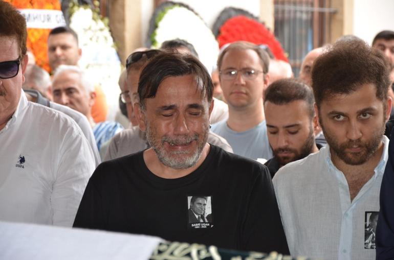Sabri Ugan Sakaryada son yolculuğuna uğurlandı