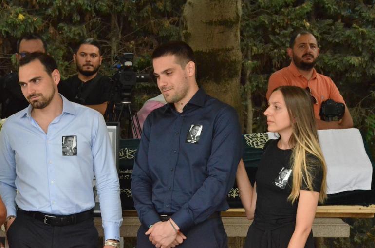Sabri Ugan Sakaryada son yolculuğuna uğurlandı