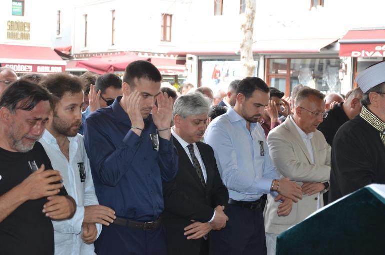 Sabri Ugan Sakaryada son yolculuğuna uğurlandı
