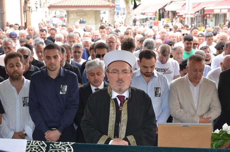 Sabri Ugan Sakaryada son yolculuğuna uğurlandı
