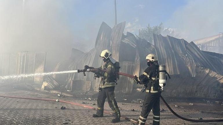 Kocaelide hurda dükkanında çıkan yangın yakındaki atölyeye sıçradı