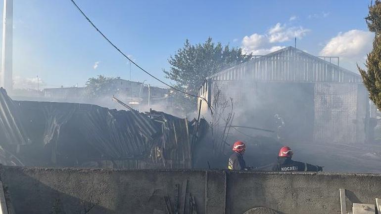 Kocaelide hurda dükkanında çıkan yangın yakındaki atölyeye sıçradı
