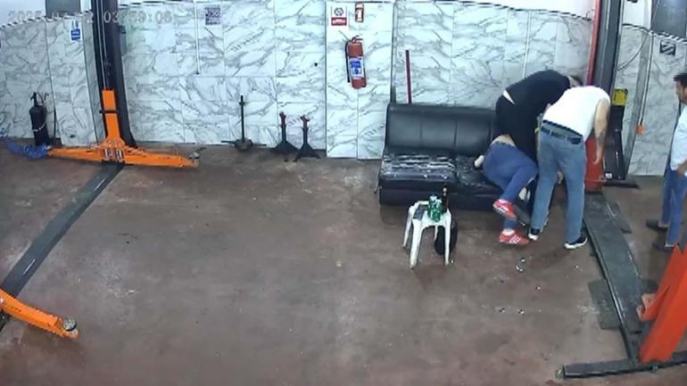 Oto tamircide levye ile dövüldü; o anlar kamerada