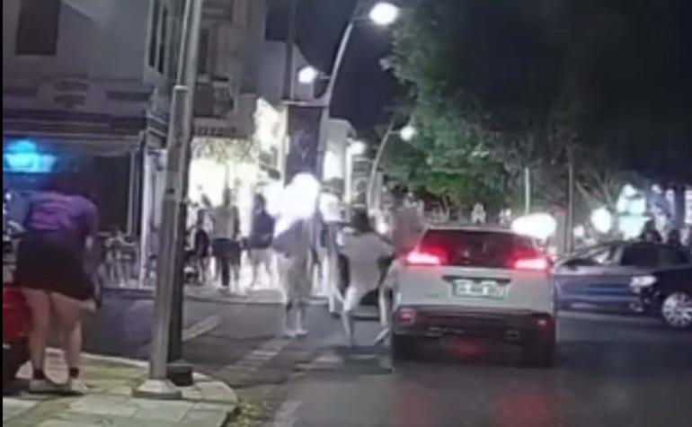 Bodrum’da sürücülerin yol verme kavgası kamerada