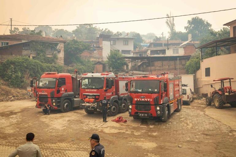 Ödemişteki orman yangını 2nci gününde: 2 ölü