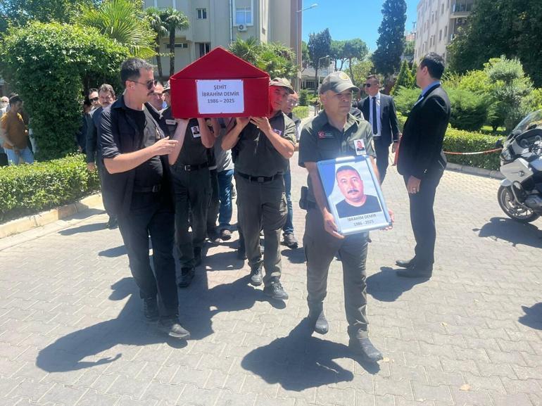 İzmir Ödemişteki orman yangını kontrol altında